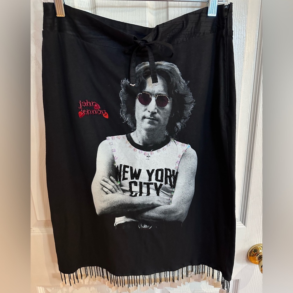 SACHI New York John Lennon skirt with beading details Size L